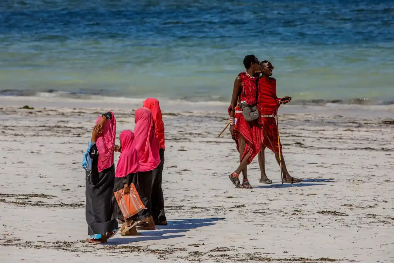 Beach and Safari in Kenya: A Luxury Itinerary That Balances Both